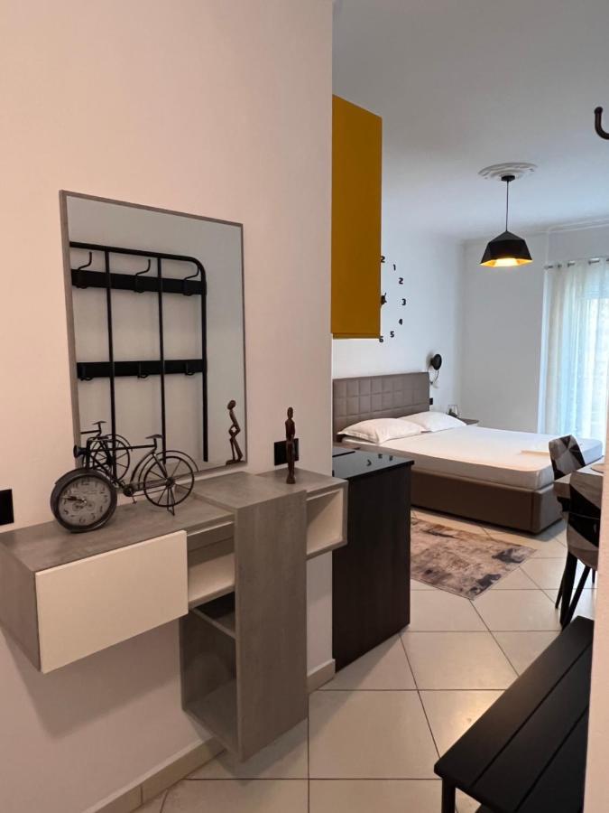 Sunset Apartments Lungomare Vlore Exterior photo
